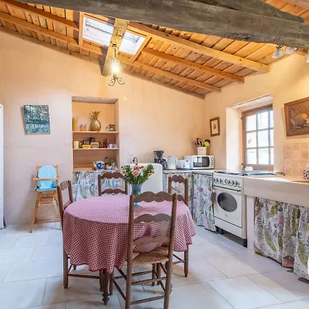 Maison Charmante Pres De Montreuil Bellay Avec Wifi Et Animaux Admis - Fr-1-622-53 Vakantiehuis