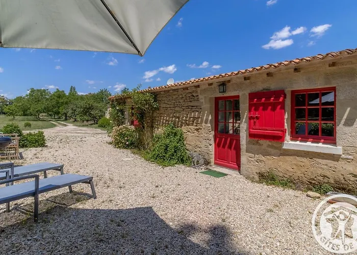 Maison Charmante Près De Montreuil Bellay Avec Wifi Et Animaux Admis - Fr-1-622-53 Casa vacanze *